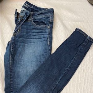 American Eagle Jeans BUNDLE AND SAVE 2FOR$10🚨